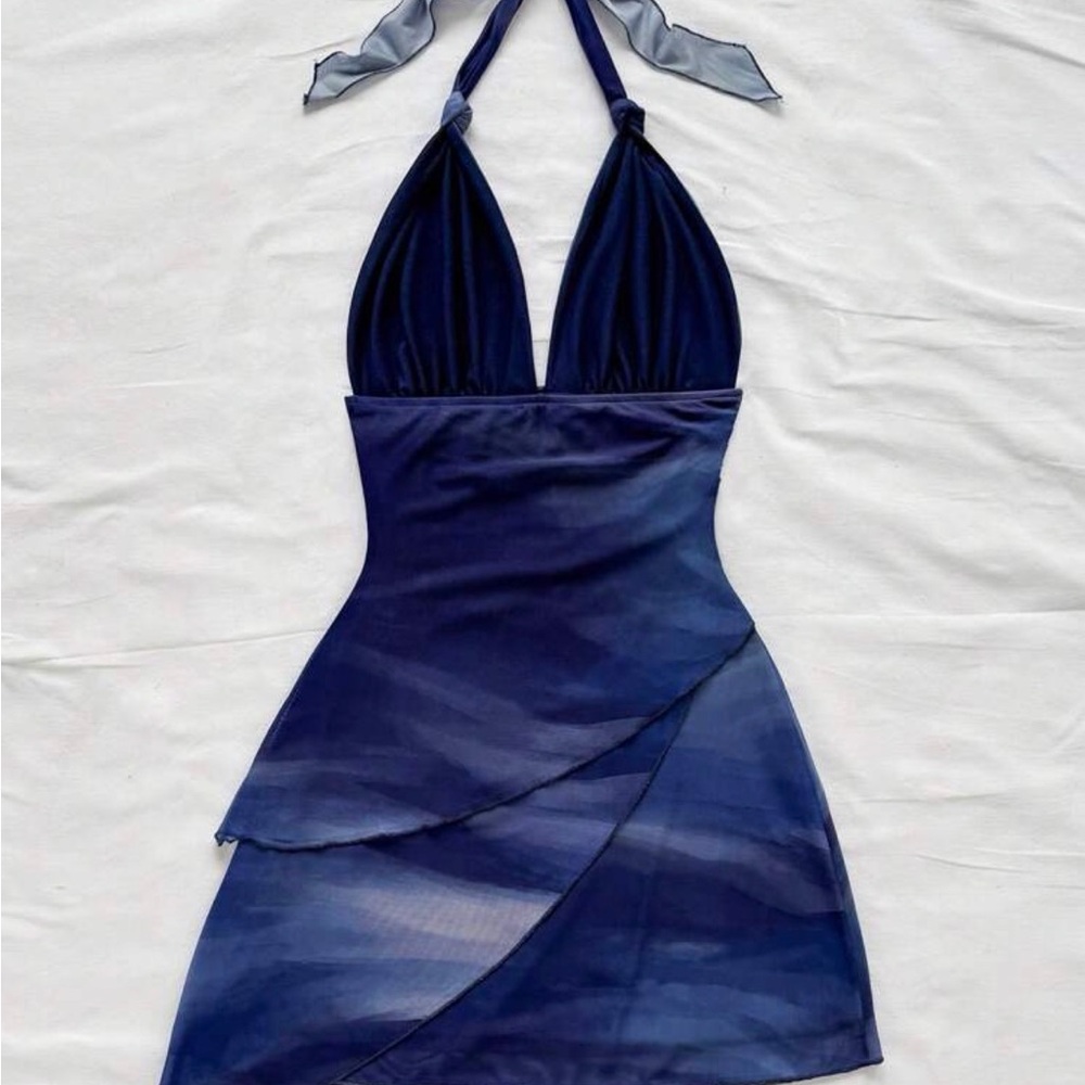 Dress - Picture 2 of 6